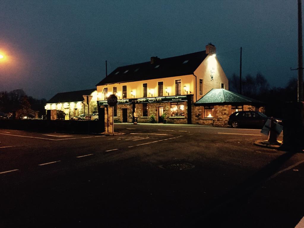 The Copper Still Bar Restaurant & Boutique Rooms Dromod Esterno foto